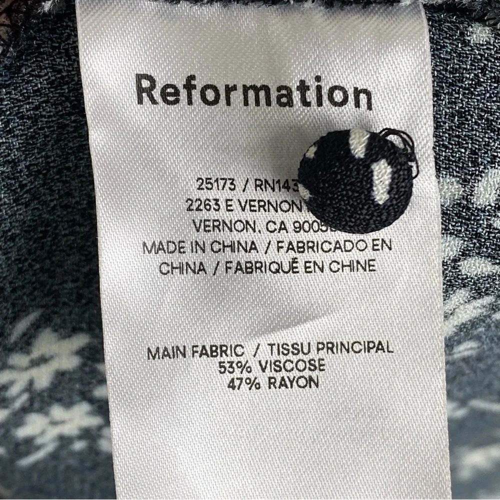 REFORMATION Locklin Floral Print Dress in Black Sz 4 Cottagecore Feminine Midi - Picture 11 of 15